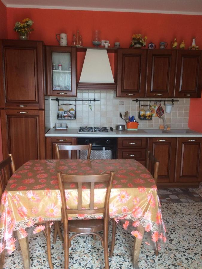 B&B Nel Verde Montesano sulla Marcellana Eksteriør billede